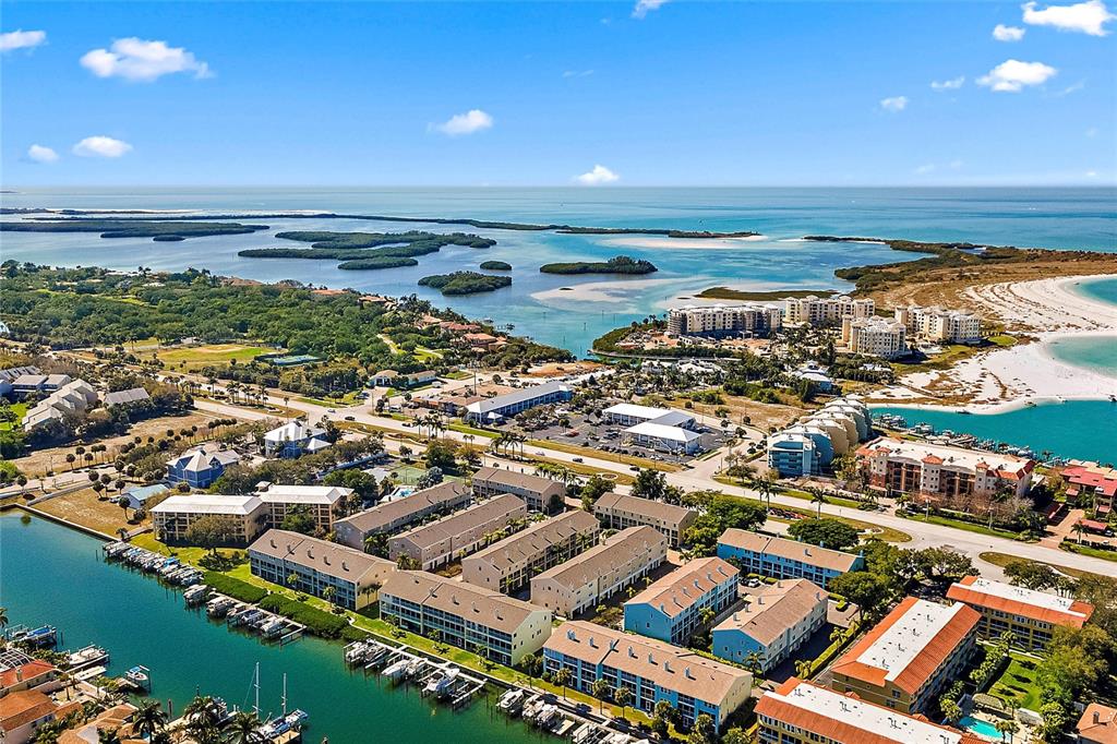 1109 PINELLAS BAYWAY S Unit: 303