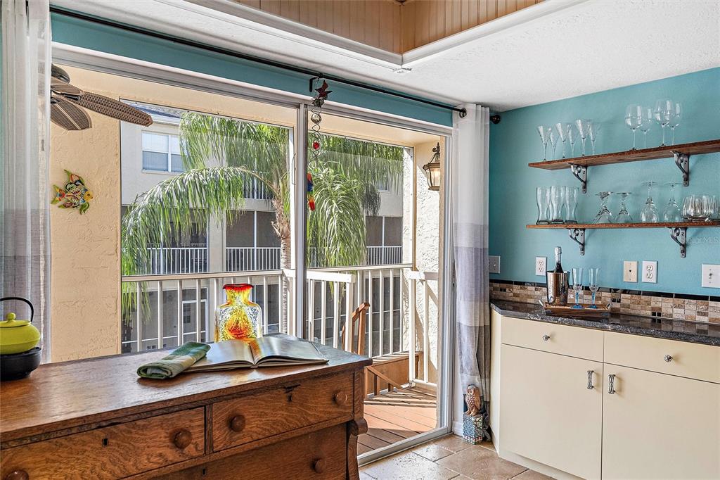1109 PINELLAS BAYWAY S Unit: 303