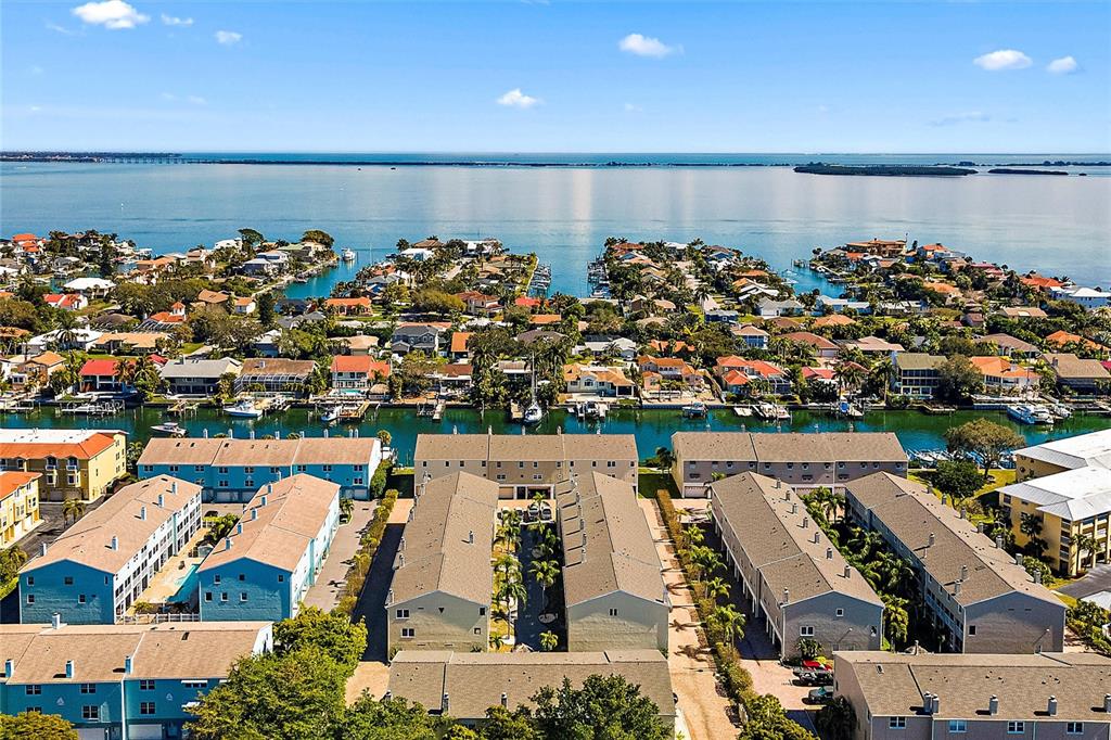 1109 PINELLAS BAYWAY S Unit: 303