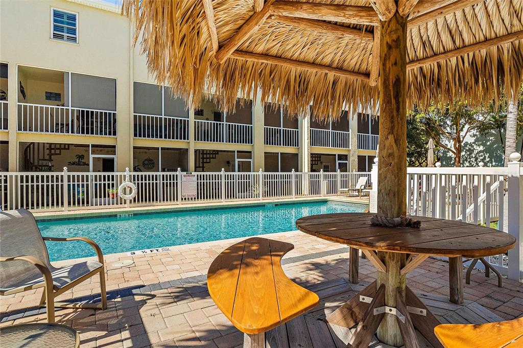 1109 PINELLAS BAYWAY S Unit: 303