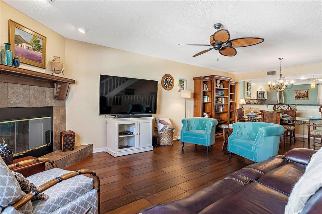 1109 PINELLAS BAYWAY S Unit: 303