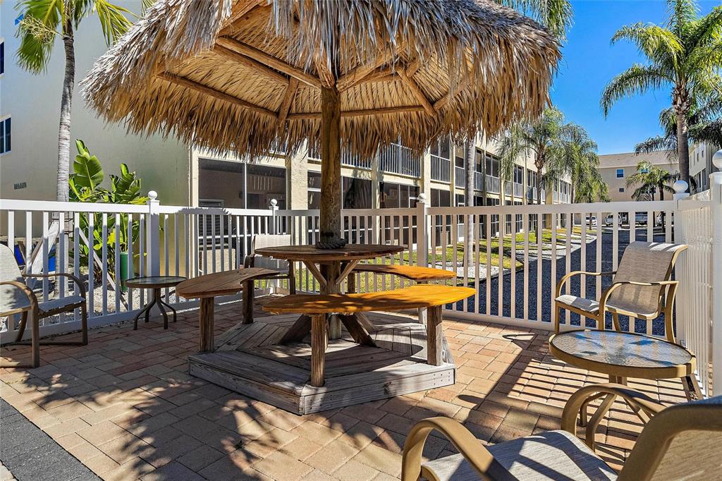 1109 PINELLAS BAYWAY S Unit: 303