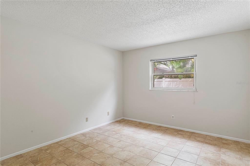 1942 PINELLAS POINT DRIVE S
