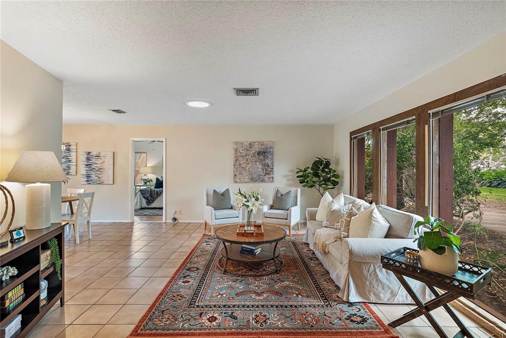 1942 PINELLAS POINT DRIVE S
