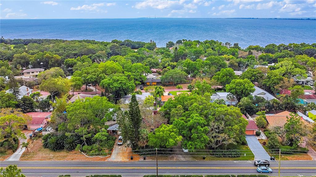 1942 PINELLAS POINT DRIVE S