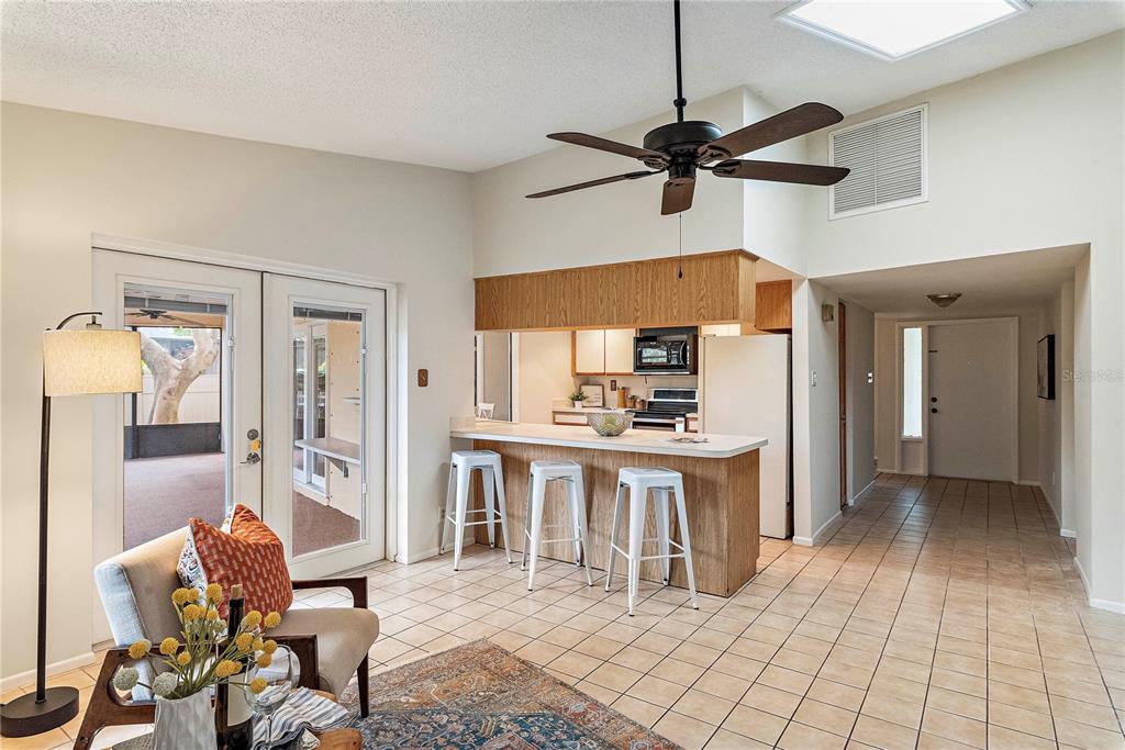 1942 PINELLAS POINT DRIVE S