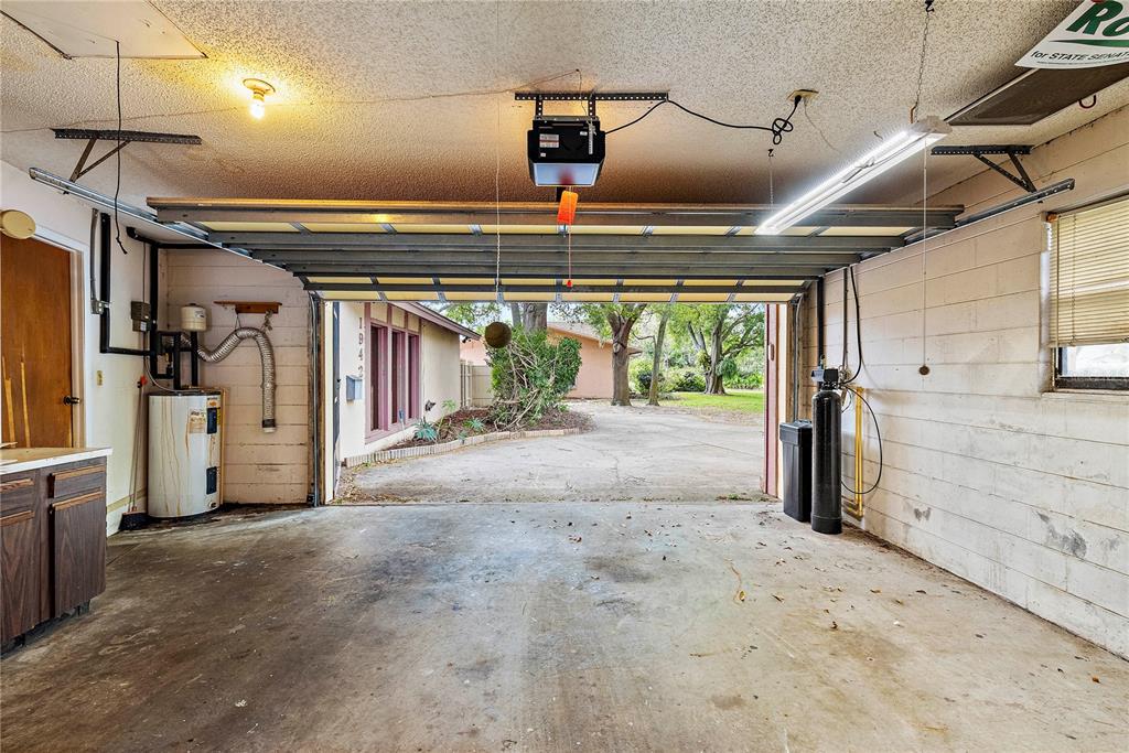 1942 PINELLAS POINT DRIVE S
