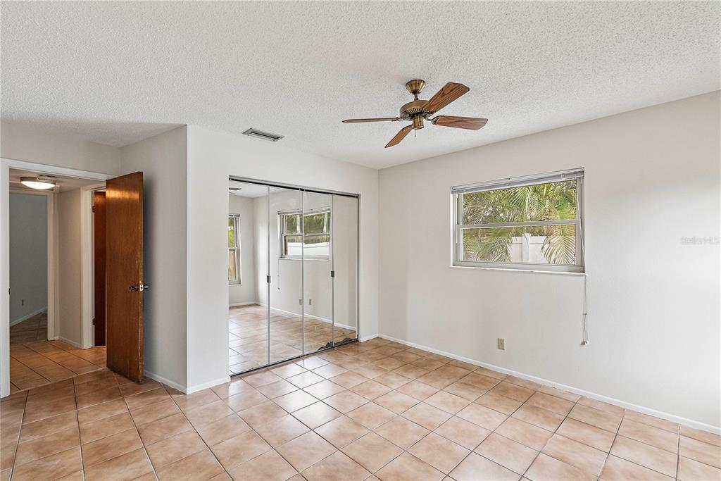 1942 PINELLAS POINT DRIVE S
