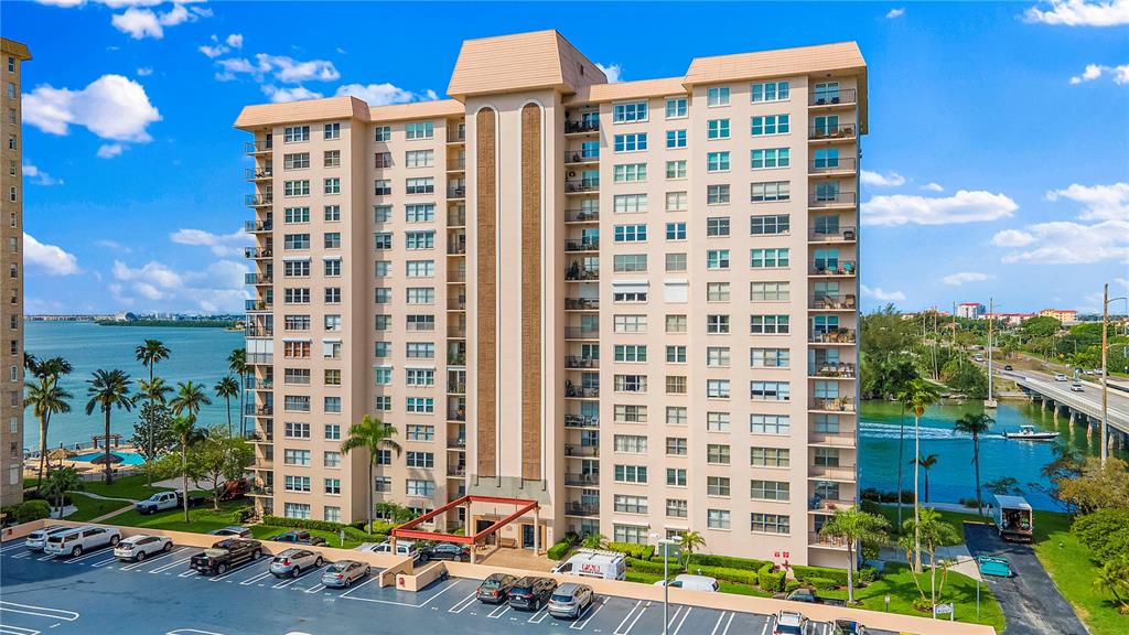 5220 BRITTANY DRIVE S Unit: 607