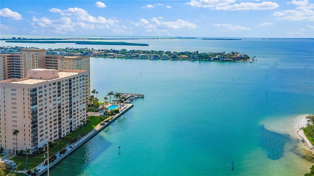 5220 BRITTANY DRIVE S Unit: 607