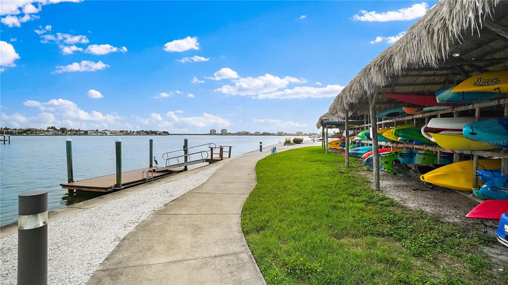 5220 BRITTANY DRIVE S Unit: 607