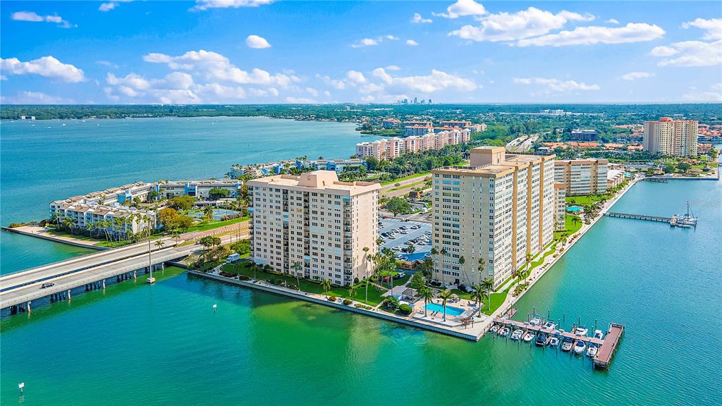 5220 BRITTANY DRIVE S Unit: 607