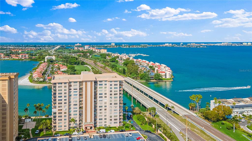 5220 BRITTANY DRIVE S Unit: 607