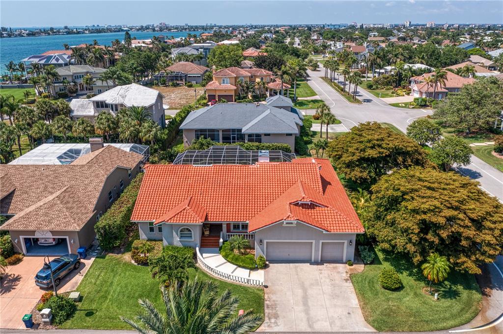 701 PINTA DRIVE