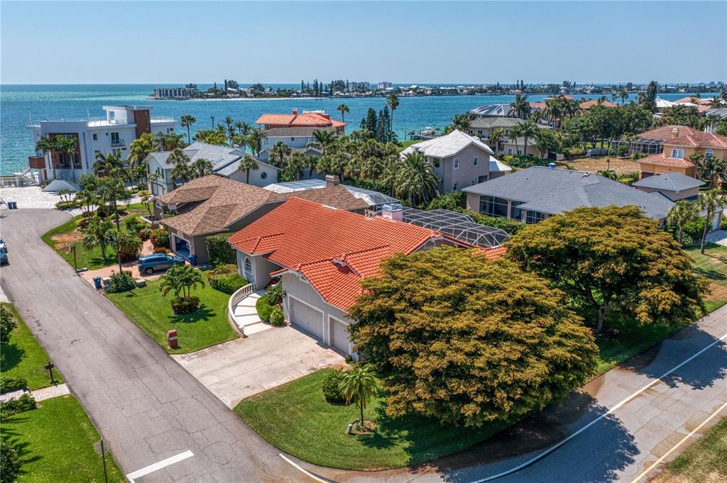 701 PINTA DRIVE
