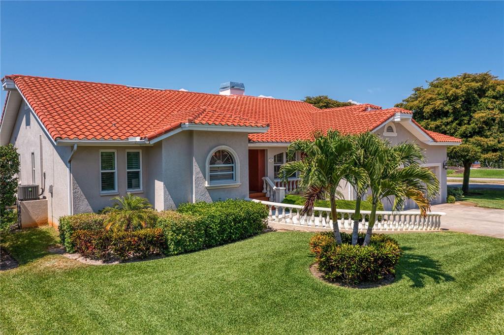 701 PINTA DRIVE