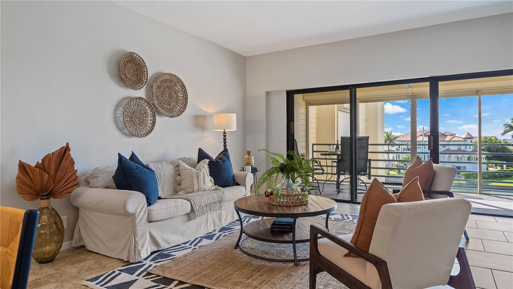 363 PINELLAS BAYWAY S Unit: 51