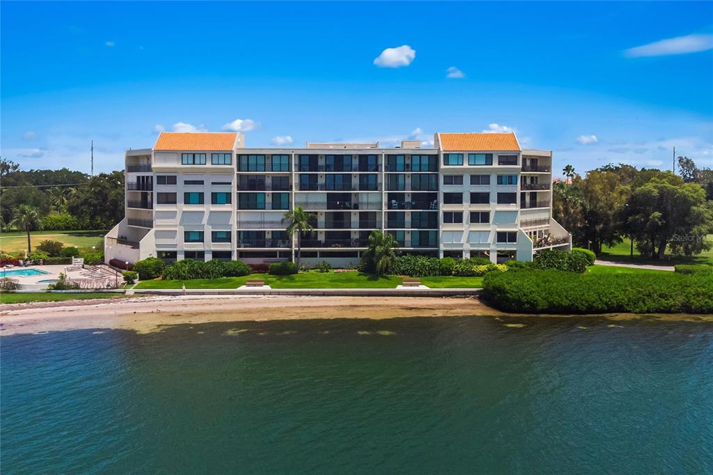 5700 ESCONDIDA BOULEVARD S Unit: 302