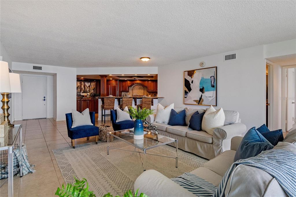 5700 ESCONDIDA BOULEVARD S Unit: 302