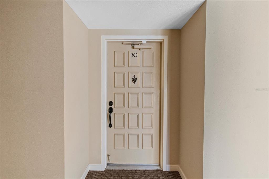 5700 ESCONDIDA BOULEVARD S Unit: 302
