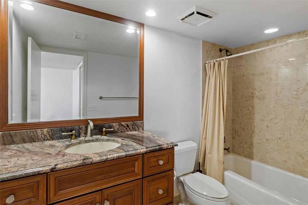 5700 ESCONDIDA BOULEVARD S Unit: 302