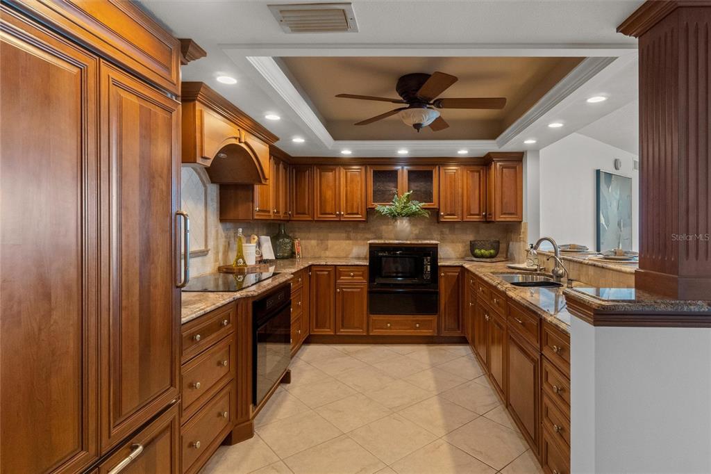 5700 ESCONDIDA BOULEVARD S Unit: 302