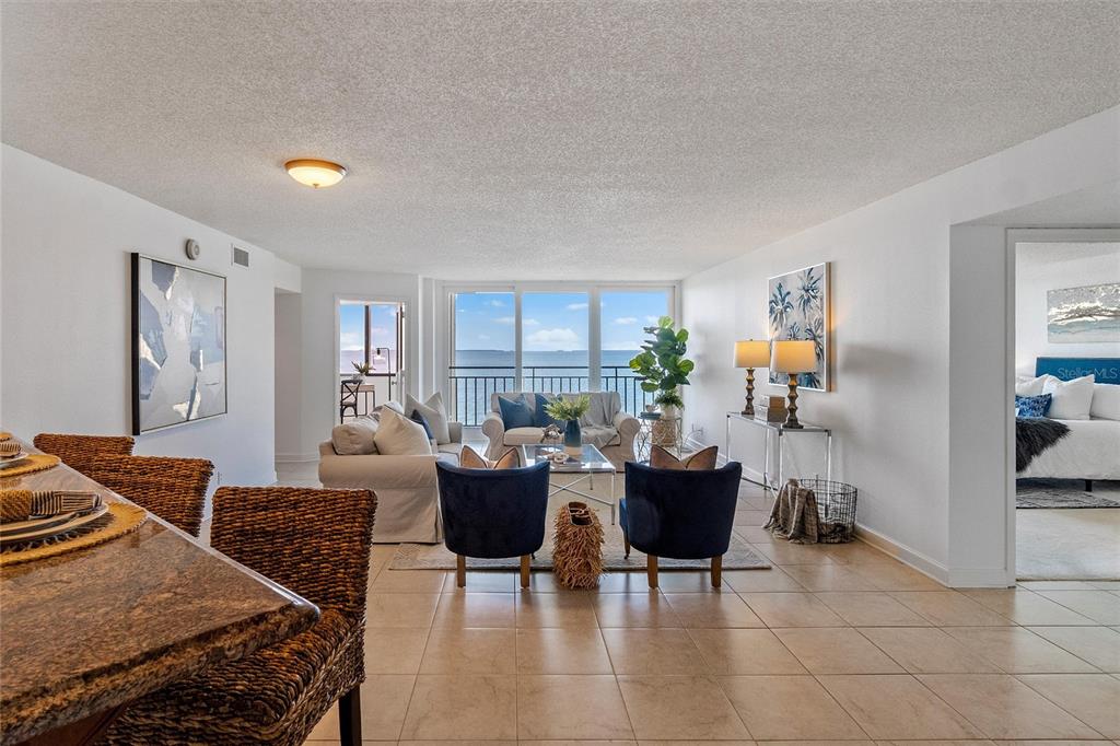 5700 ESCONDIDA BOULEVARD S Unit: 302