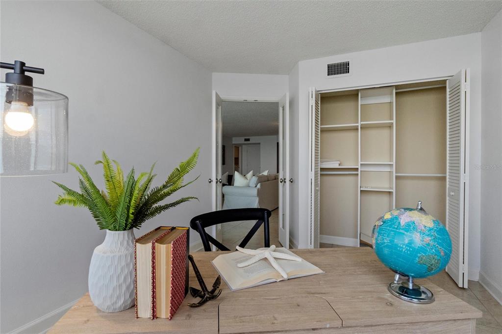 5700 ESCONDIDA BOULEVARD S Unit: 302