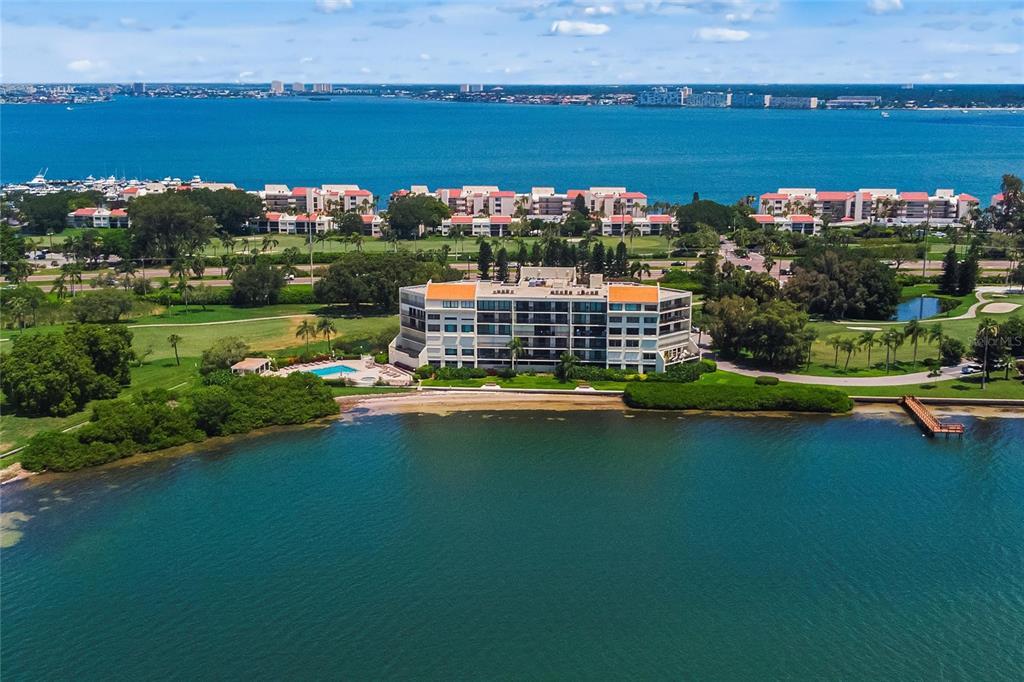 5700 ESCONDIDA BOULEVARD S Unit: 302