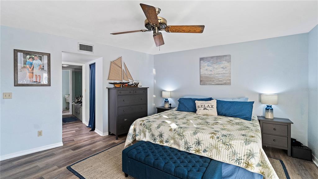 544 PINELLAS BAYWAY S Unit: F-11
