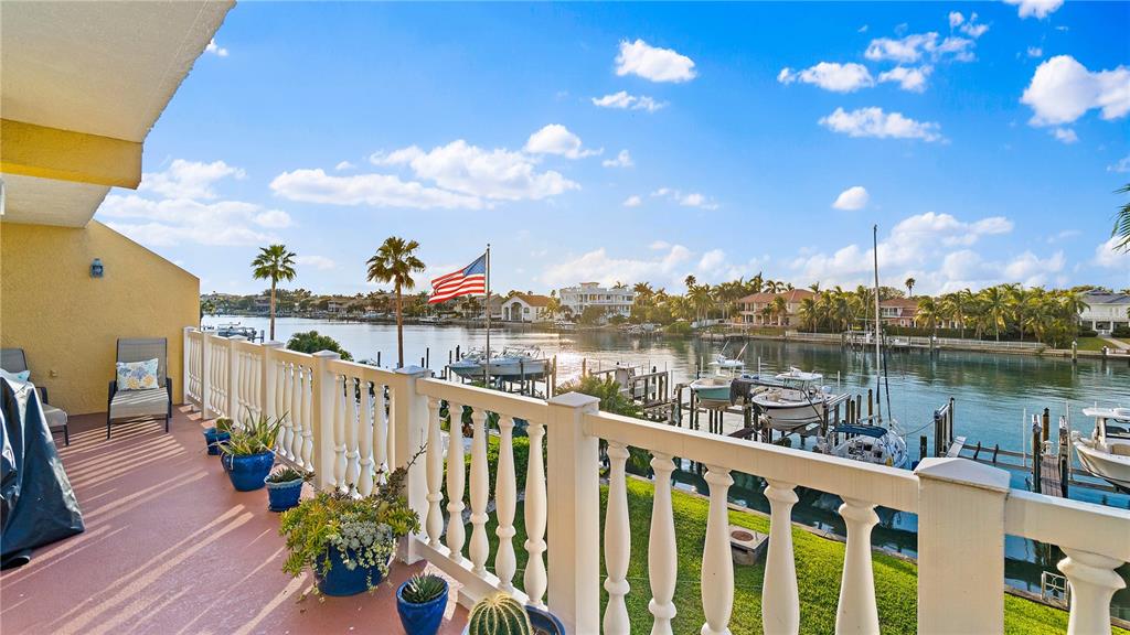 544 PINELLAS BAYWAY S Unit: F-11