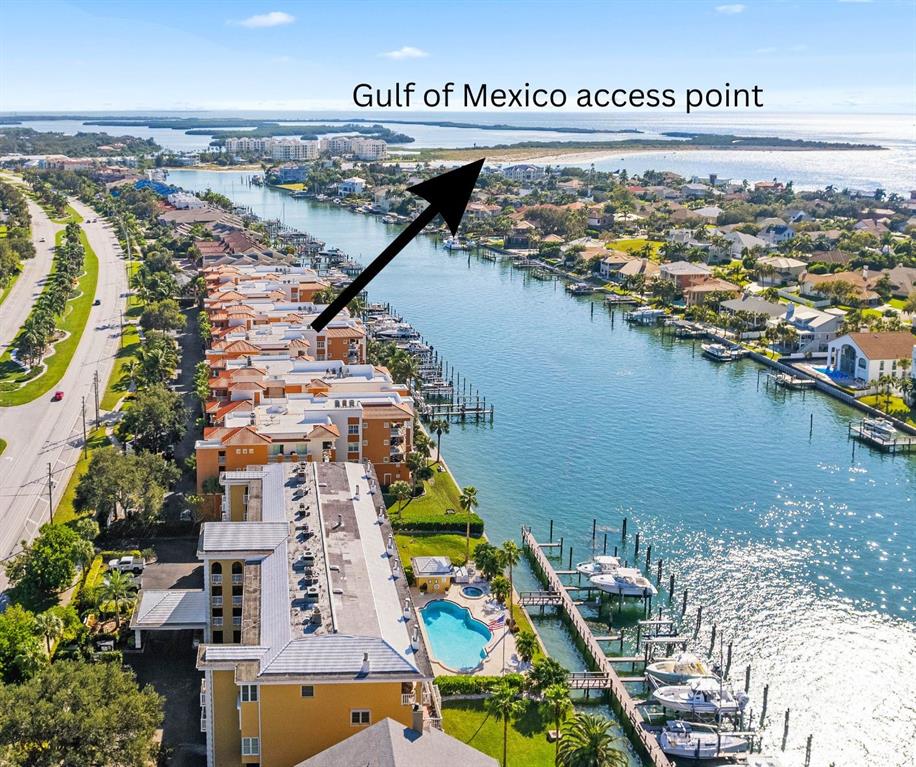 544 PINELLAS BAYWAY S Unit: F-11