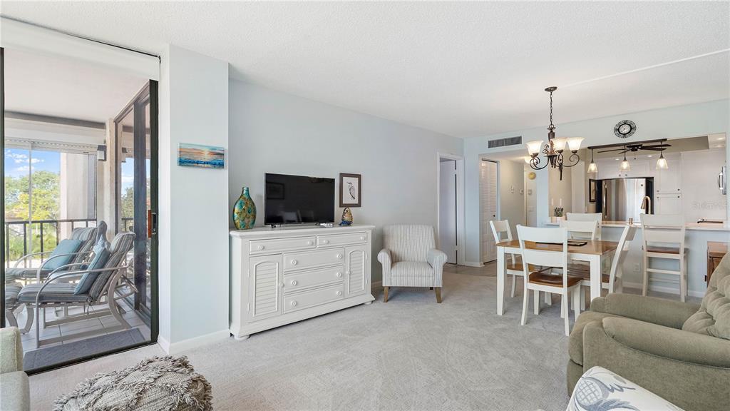 6218 PALMA DEL MAR BOULEVARD S Unit: 303