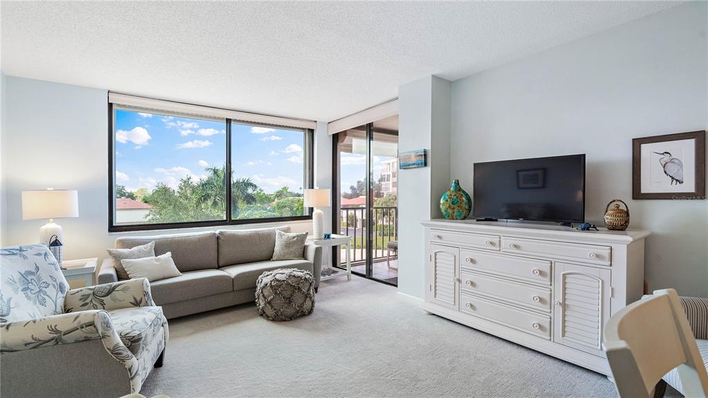 6218 PALMA DEL MAR BOULEVARD S Unit: 303