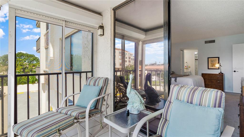 6218 PALMA DEL MAR BOULEVARD S Unit: 303