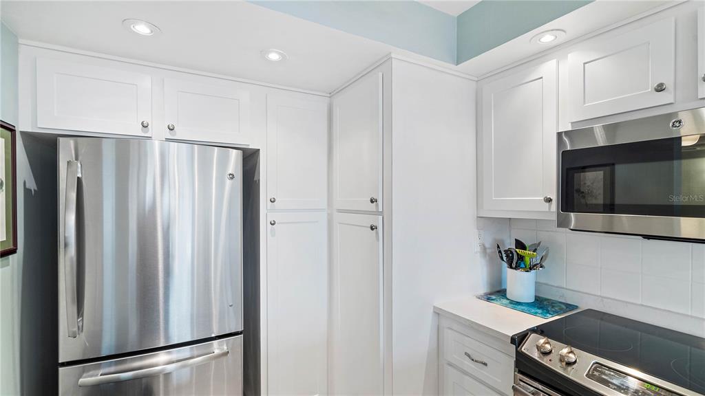 6218 PALMA DEL MAR BOULEVARD S Unit: 303