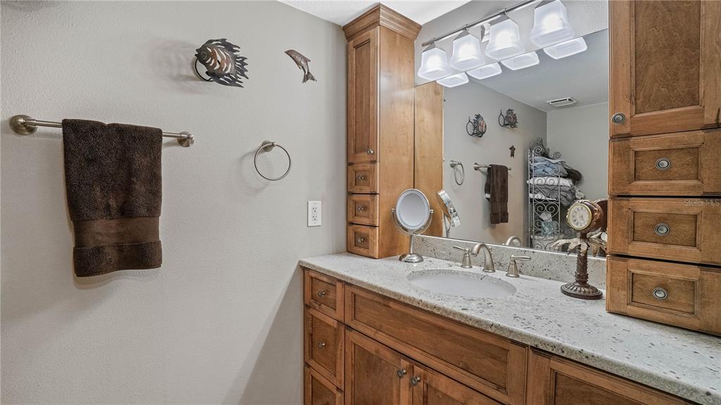 544 PINELLAS BAYWAY S Unit: TH14