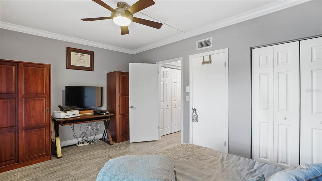 544 PINELLAS BAYWAY S Unit: TH14