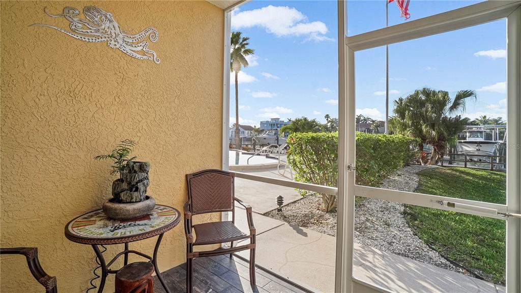544 PINELLAS BAYWAY S Unit: TH14