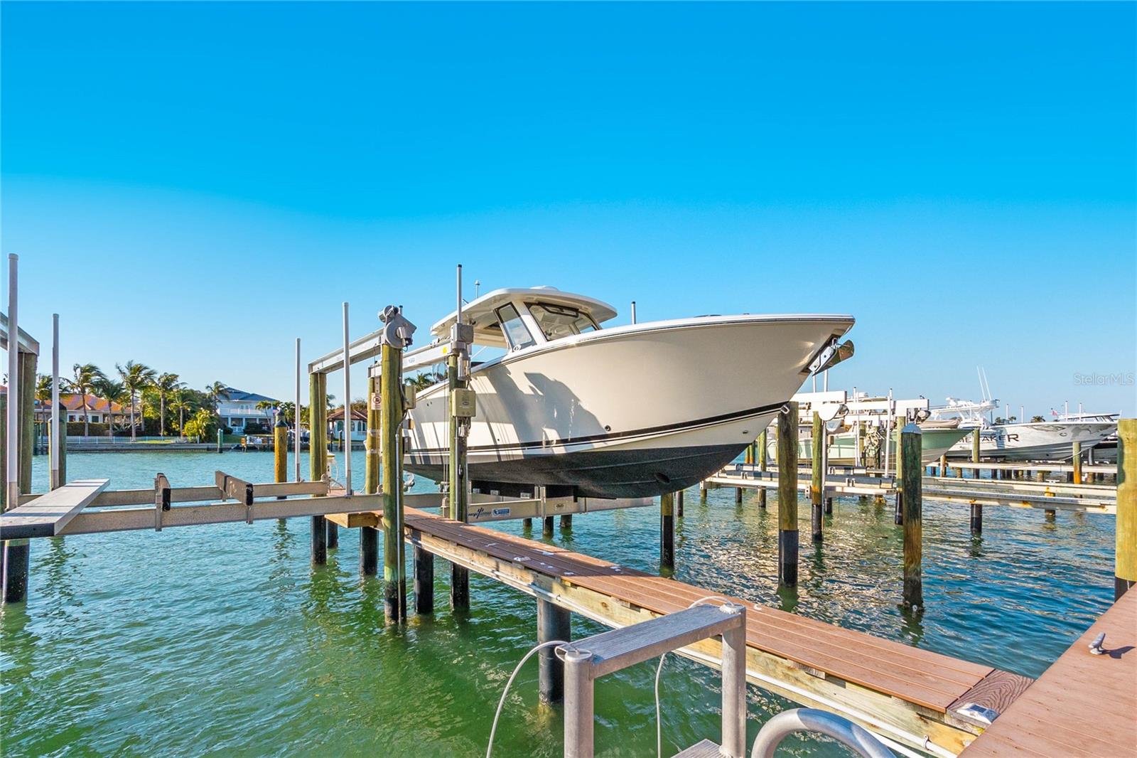 544 PINELLAS BAYWAY S Unit: 4