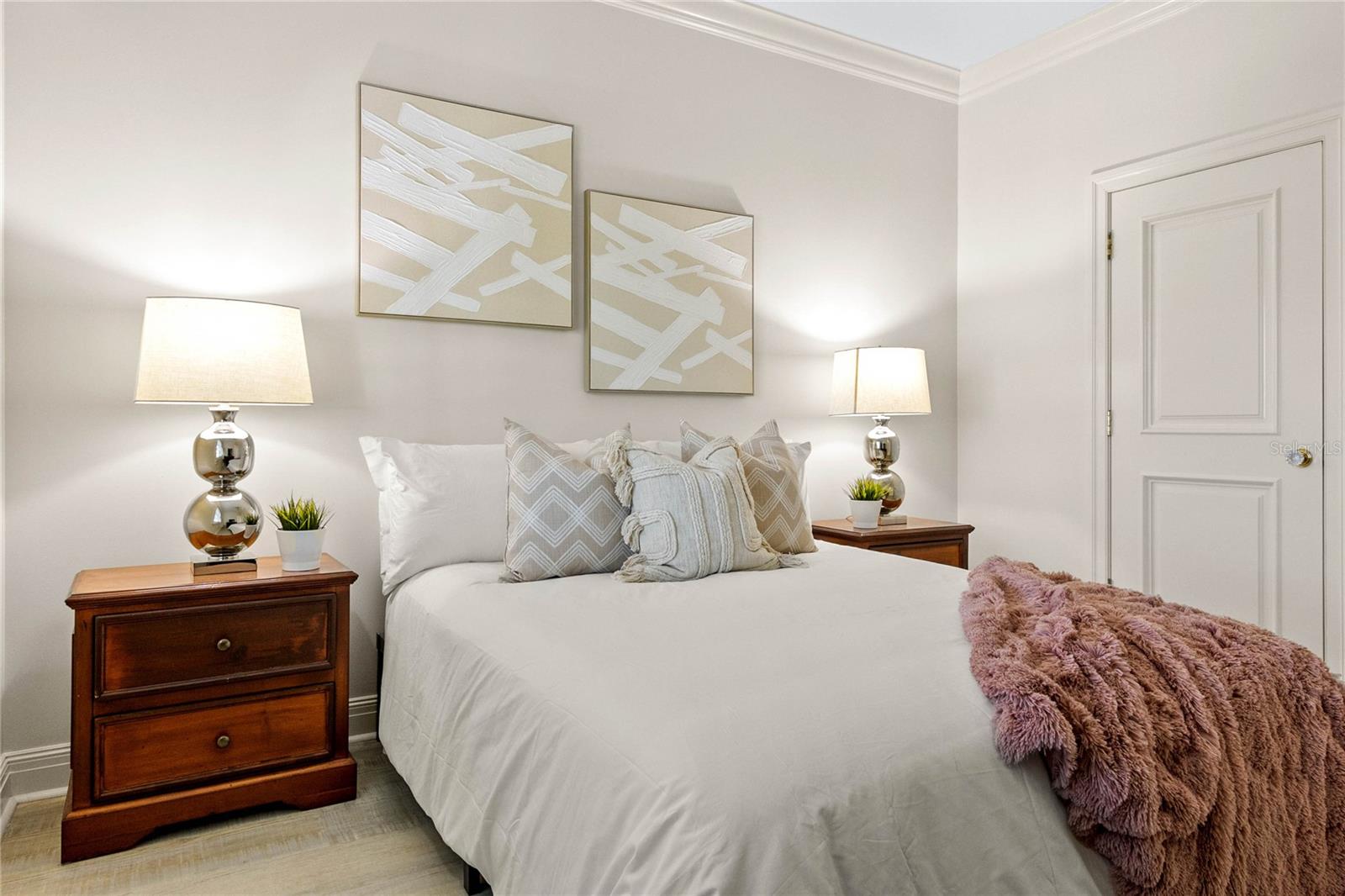 544 PINELLAS BAYWAY S Unit: 4