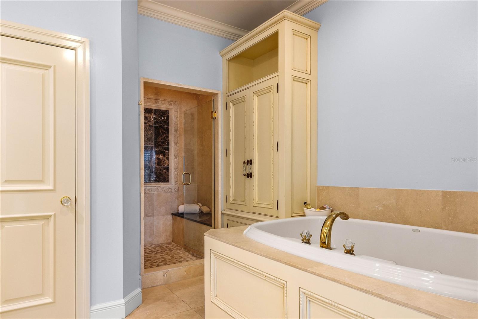 544 PINELLAS BAYWAY S Unit: 4