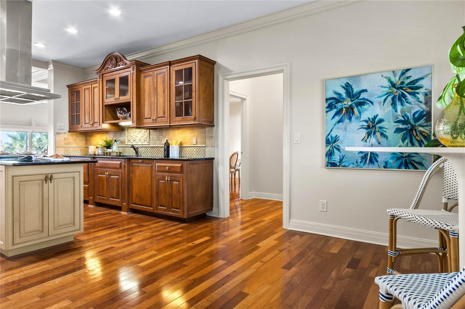 544 PINELLAS BAYWAY S Unit: 4
