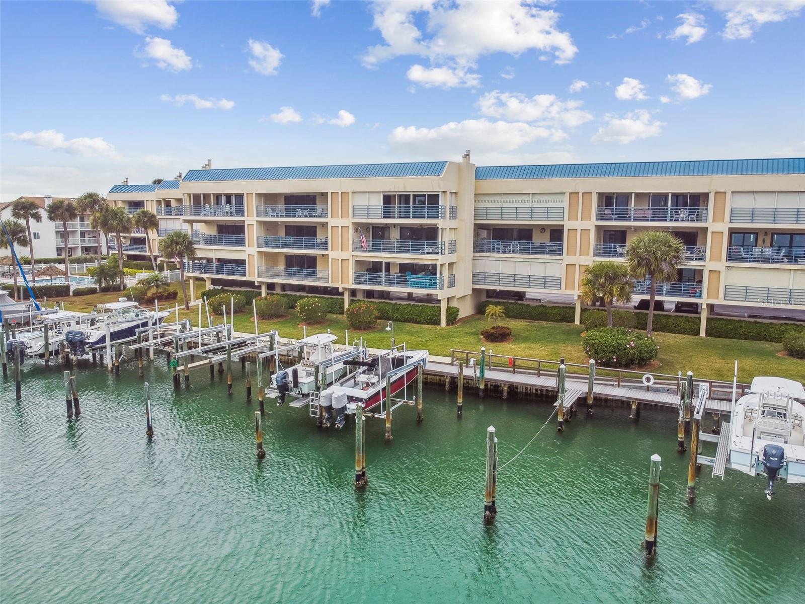 363 PINELLAS BAYWAY S Unit: 48
