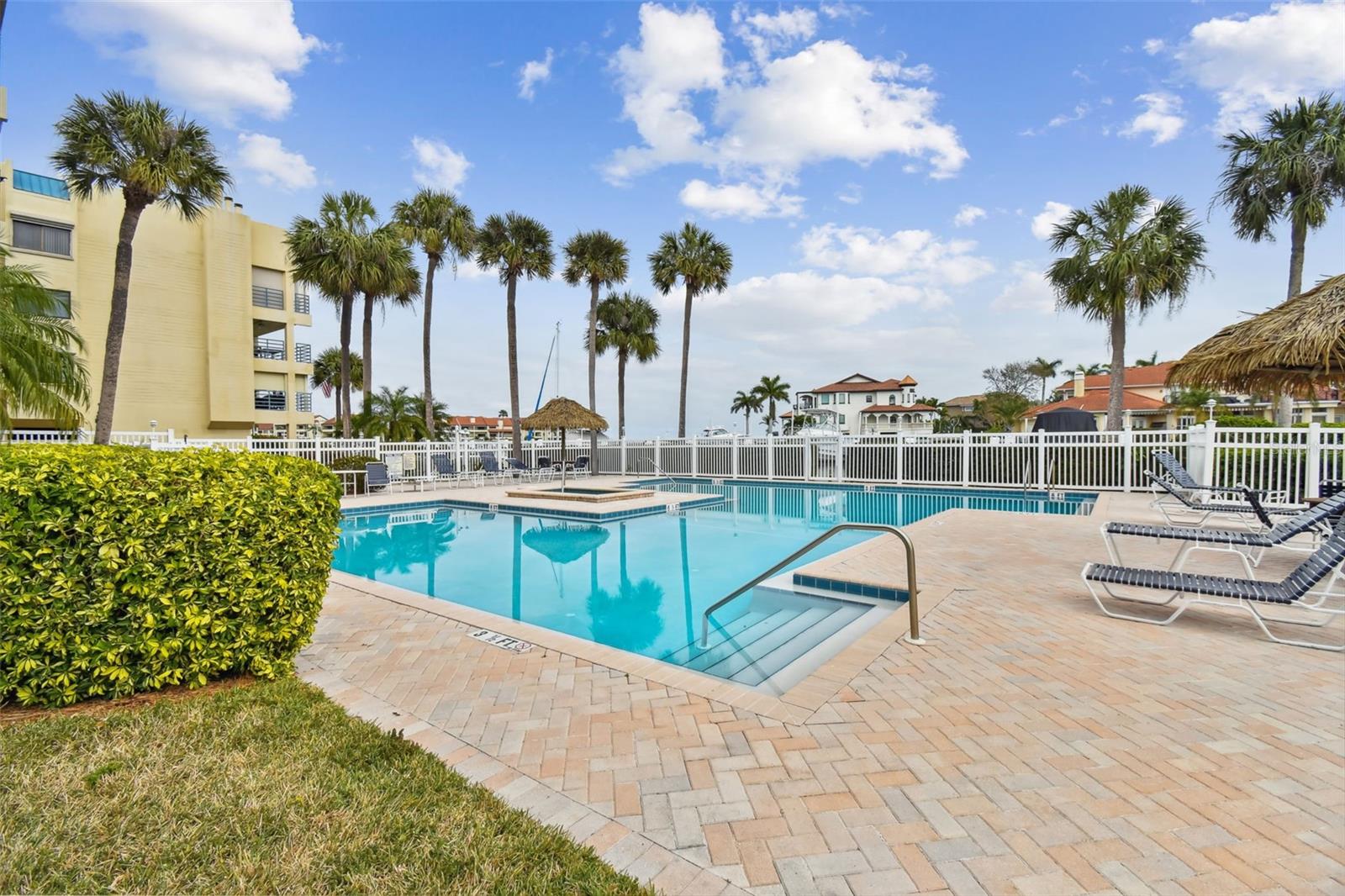 363 PINELLAS BAYWAY S Unit: 48