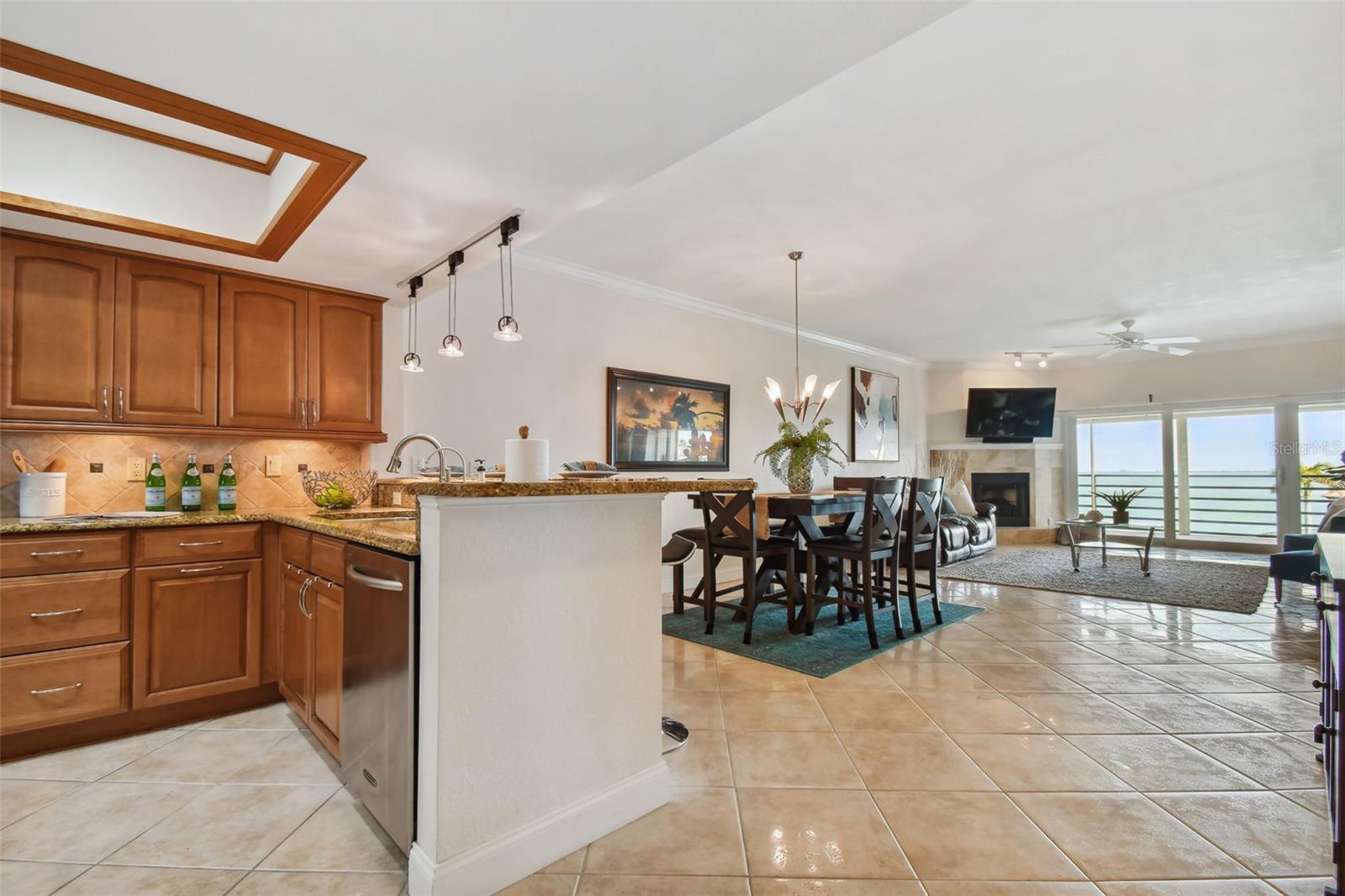 363 PINELLAS BAYWAY S Unit: 48
