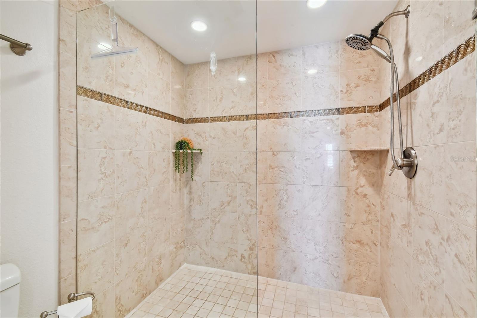 363 PINELLAS BAYWAY S Unit: 48