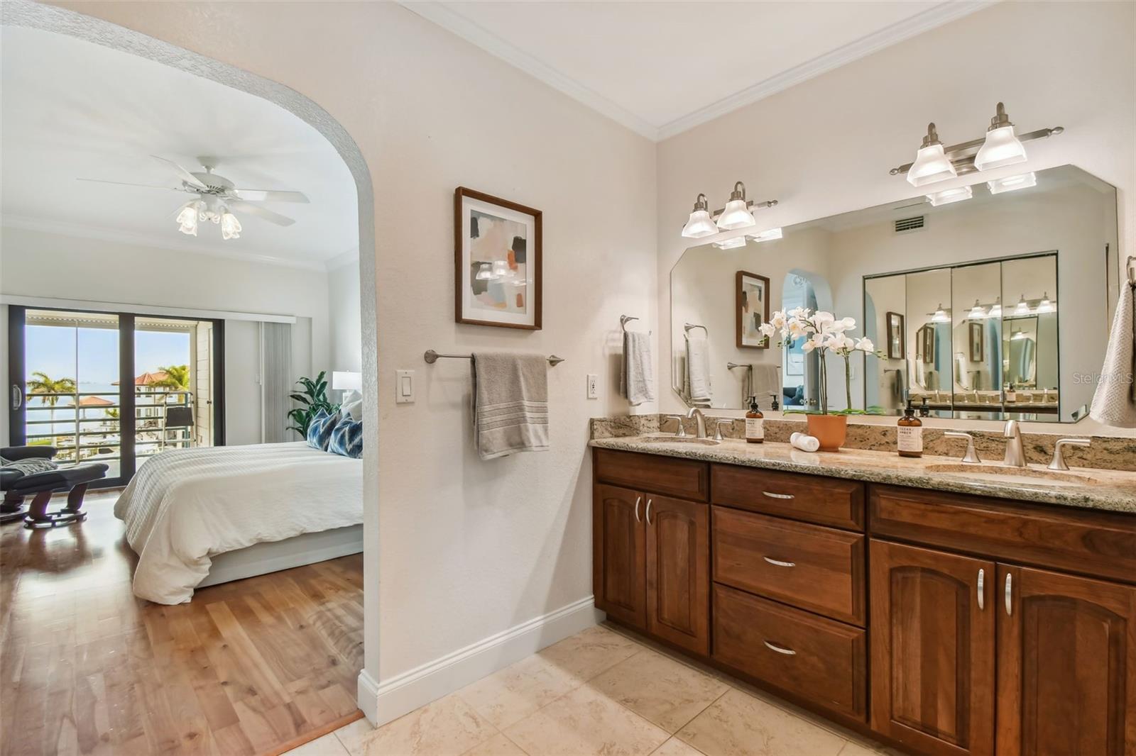 363 PINELLAS BAYWAY S Unit: 48