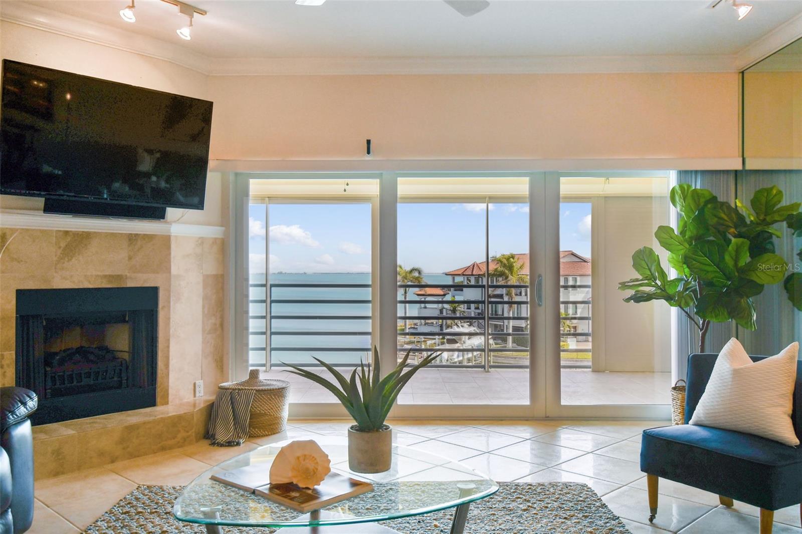 363 PINELLAS BAYWAY S Unit: 48