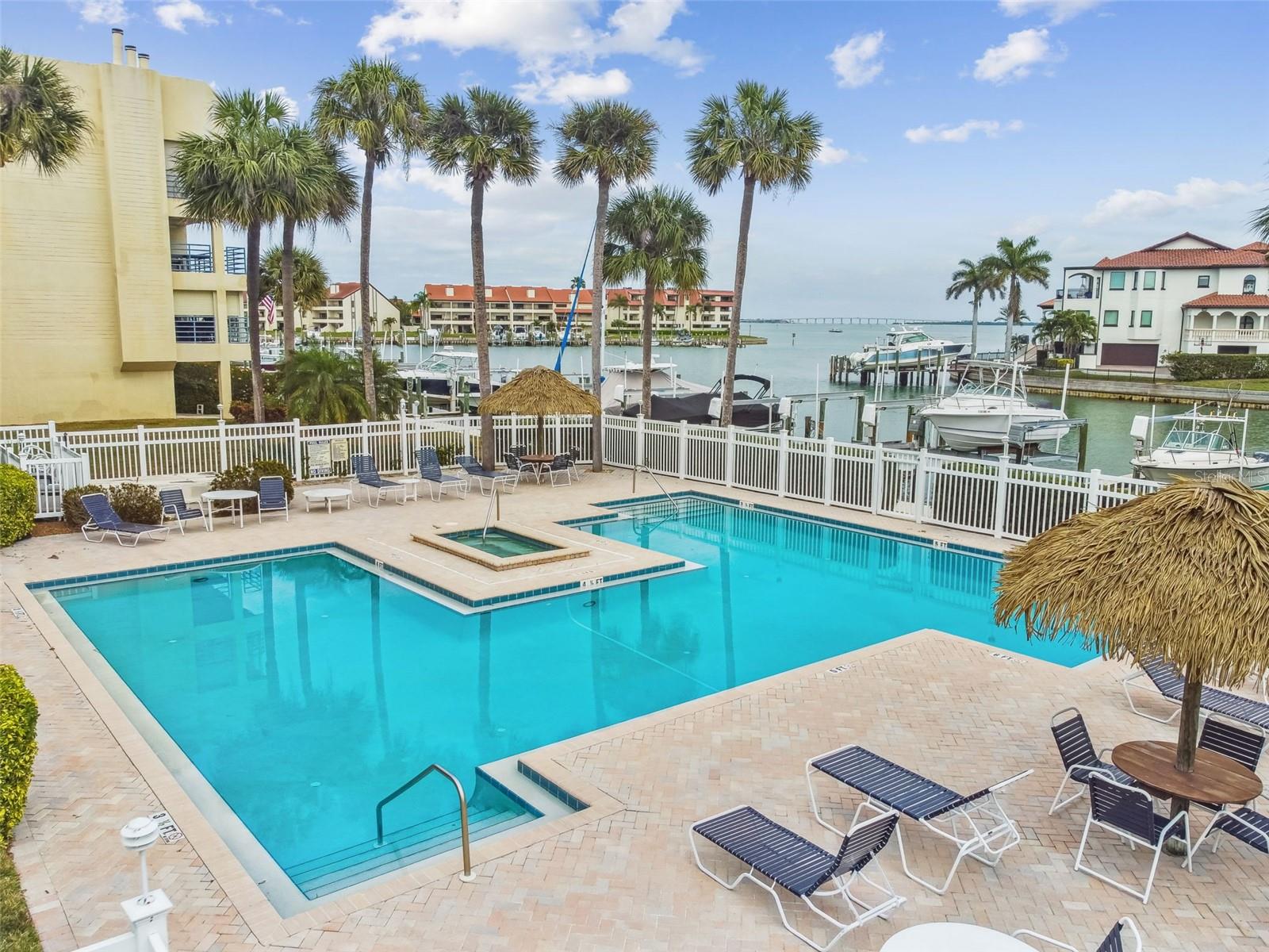 363 PINELLAS BAYWAY S Unit: 48